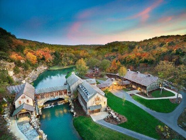 193 Avondale Drive 10, Branson, MO 65616