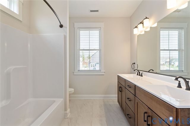 3800 Waverton Dr, Midlothian, VA 23112