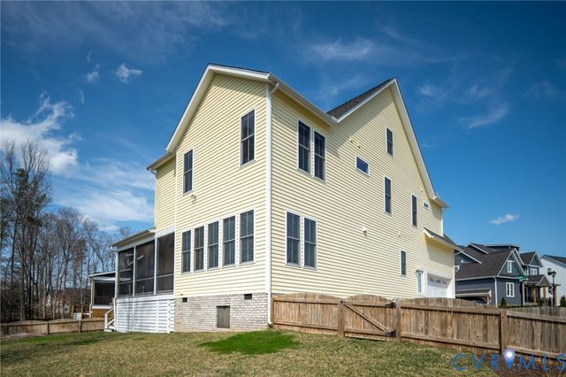 3800 Waverton Dr, Midlothian, VA 23112