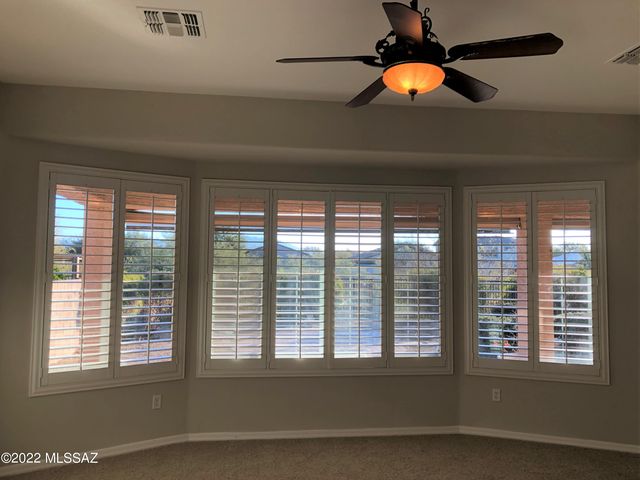 8612 N Moonfire Drive, Tucson, AZ 85743