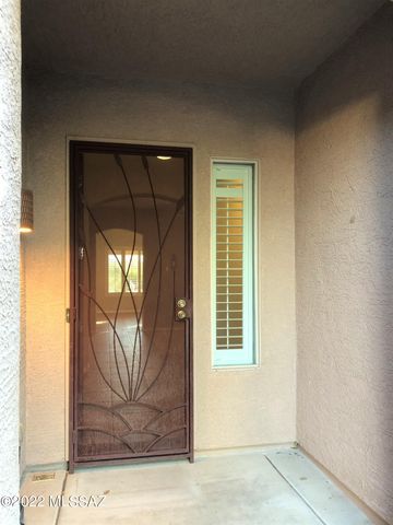 8612 N Moonfire Drive, Tucson, AZ 85743