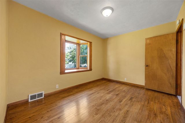 1244 29th Street NE, Cedar Rapids, IA 52402