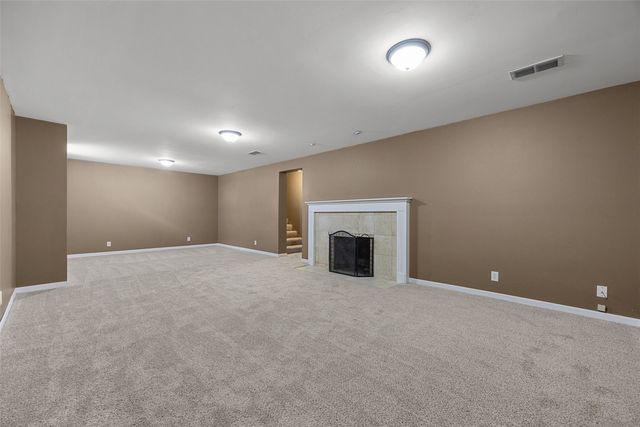1244 29th Street NE, Cedar Rapids, IA 52402