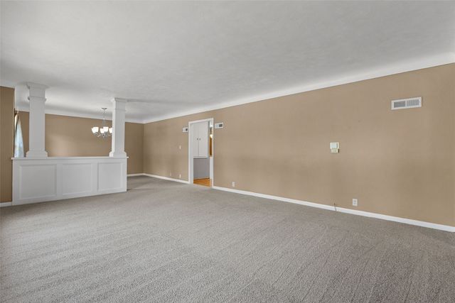 1244 29th Street NE, Cedar Rapids, IA 52402