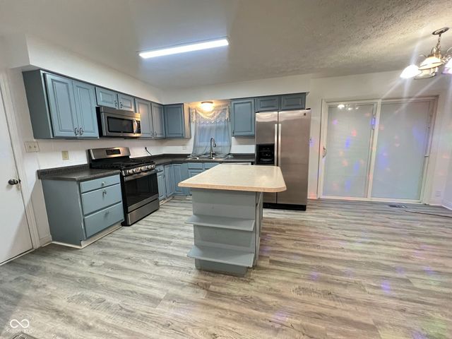 9122 Broken Arrow Road, Indianapolis, IN 46234