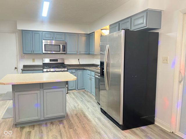 9122 Broken Arrow Road, Indianapolis, IN 46234