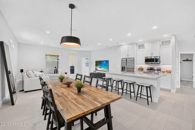 2291 Commodore Boulevard, Melbourne, FL 32904