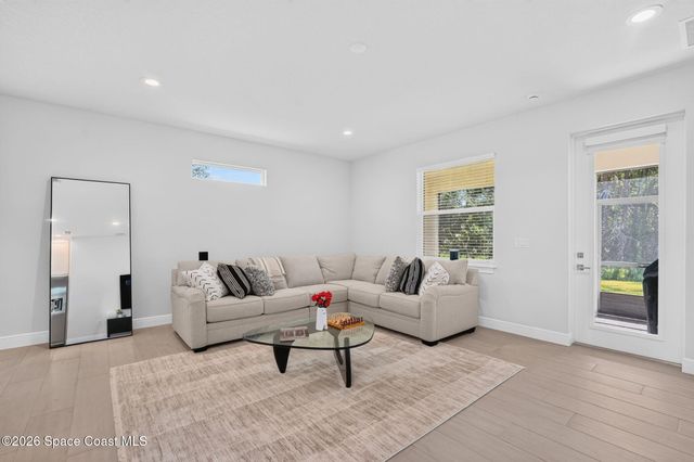 2291 Commodore Boulevard, Melbourne, FL 32904