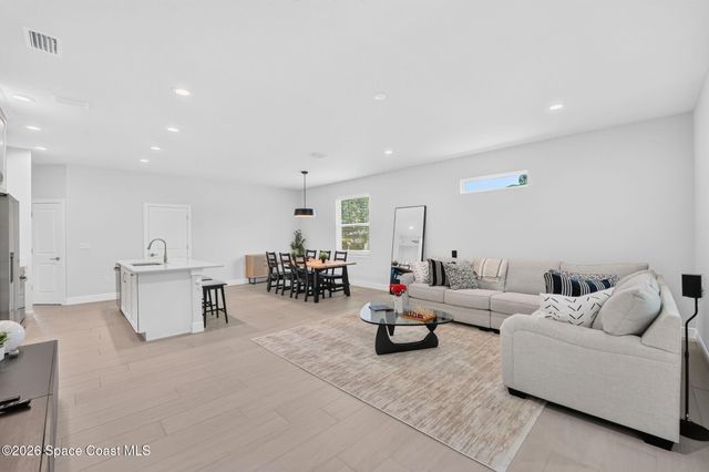 2291 Commodore Boulevard, Melbourne, FL 32904