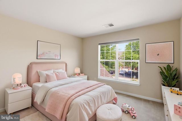 19617 EDGEMONT SQ, Ashburn, VA 20147