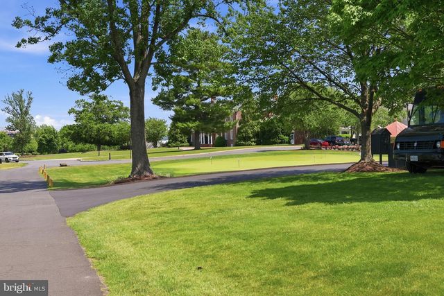 19617 EDGEMONT SQ, Ashburn, VA 20147