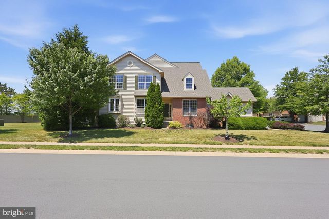19617 EDGEMONT SQ, Ashburn, VA 20147