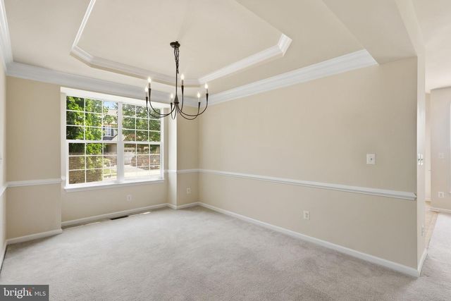 19617 EDGEMONT SQ, Ashburn, VA 20147