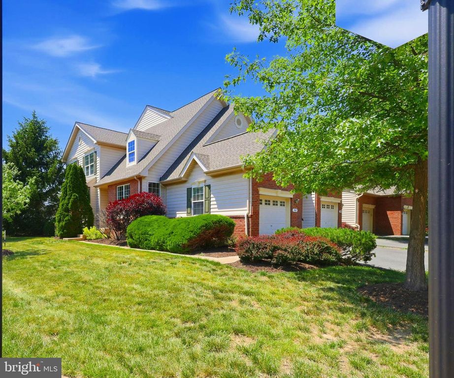 19617 EDGEMONT SQ, Ashburn, VA 20147