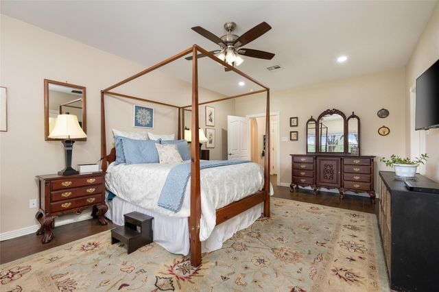 914 Challenger, Lakeway, TX 78734