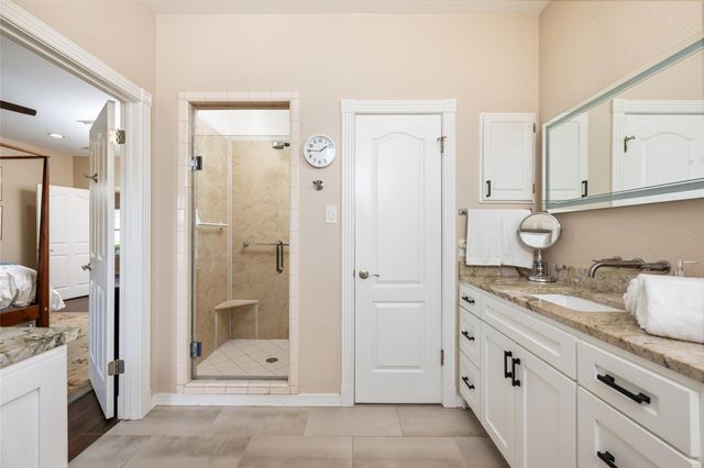 914 Challenger, Lakeway, TX 78734