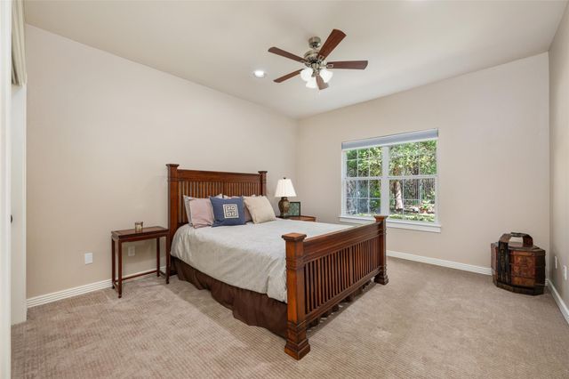 914 Challenger, Lakeway, TX 78734