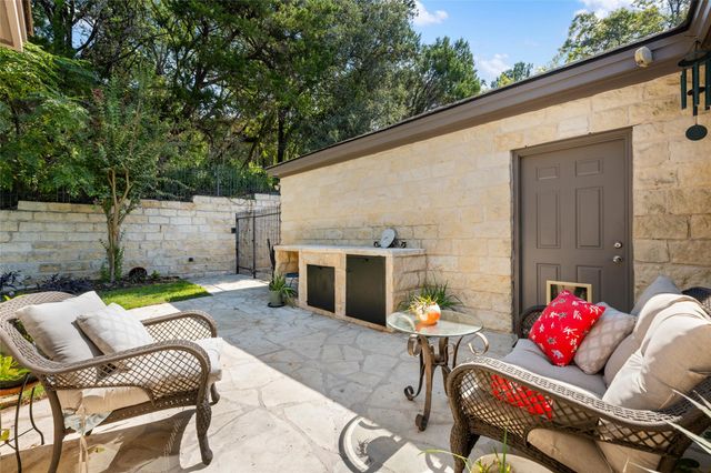 914 Challenger, Lakeway, TX 78734