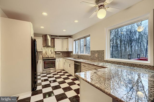 2818 COLLEGE VIEW DR, Churchville, MD 21028