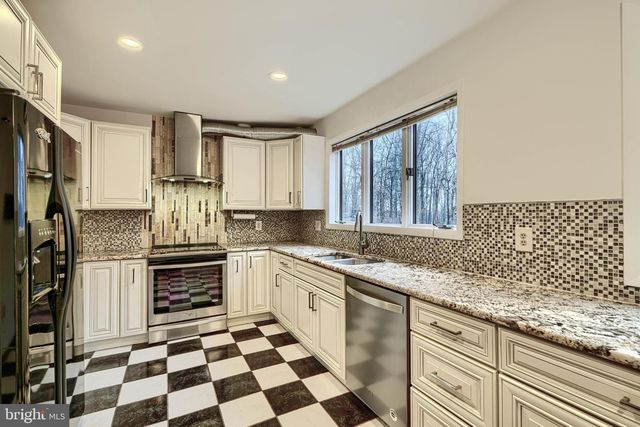 2818 COLLEGE VIEW DR, Churchville, MD 21028