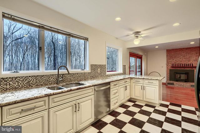 2818 COLLEGE VIEW DR, Churchville, MD 21028