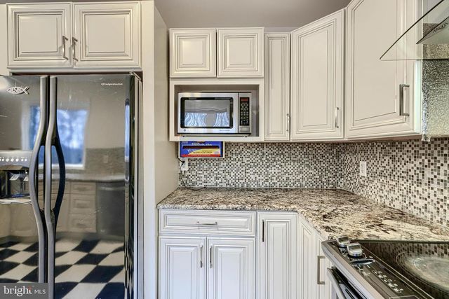 2818 COLLEGE VIEW DR, Churchville, MD 21028