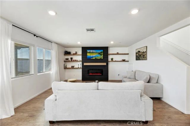 1034 Elderberry Street, San Jacinto, CA 92583