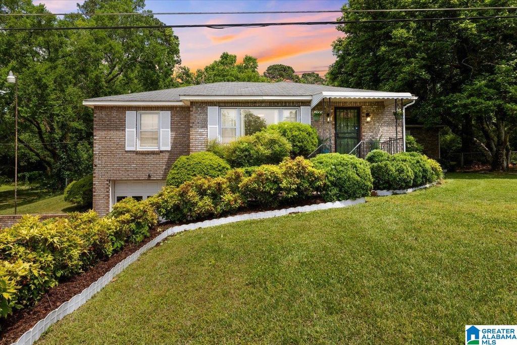 973 PINE HILL ROAD, Birmingham, AL 35235