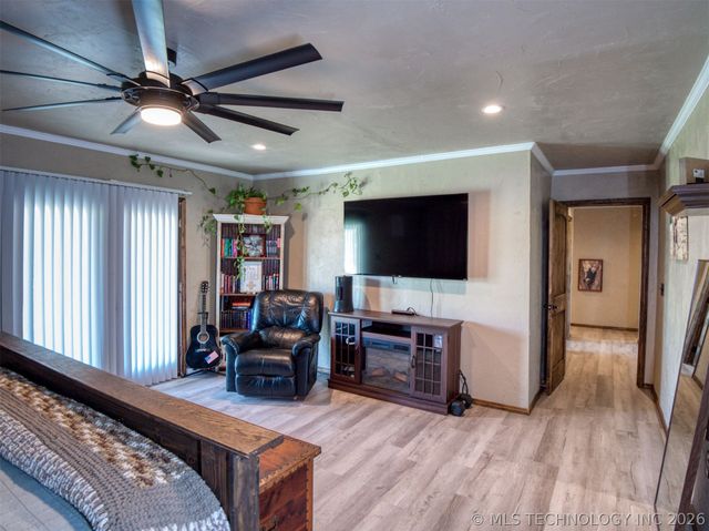 3487 Edge Road, Kingston, OK 73439