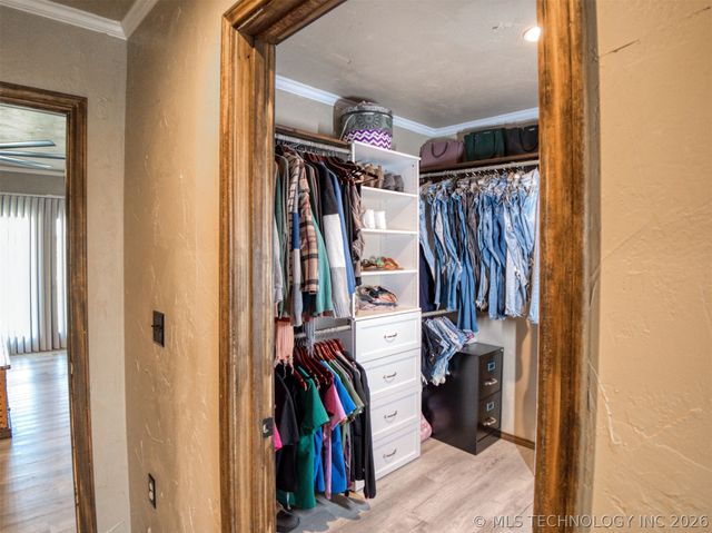 3487 Edge Road, Kingston, OK 73439