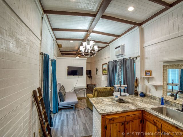 3487 Edge Road, Kingston, OK 73439