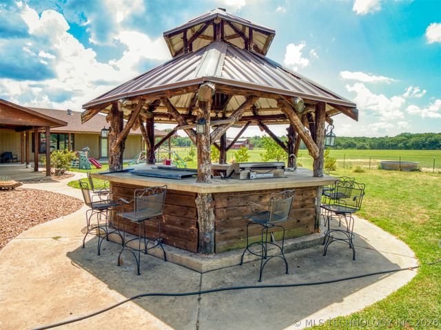 3487 Edge Road, Kingston, OK 73439