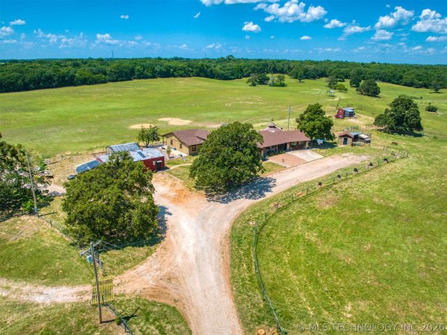 3487 Edge Road, Kingston, OK 73439