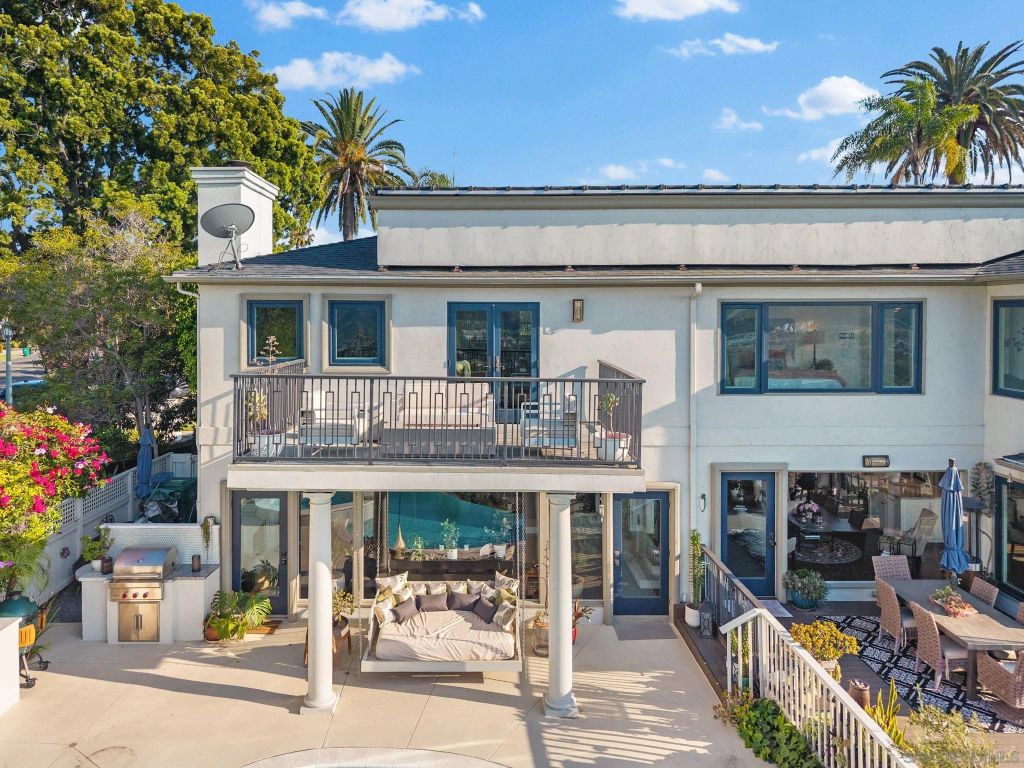 Image 62 of property listing at 4136 Palisades Road, San Diego, CA 92116