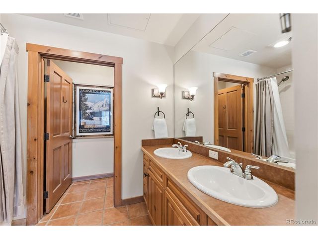 135 Dercum Dr 8615, Dillon, CO 80435