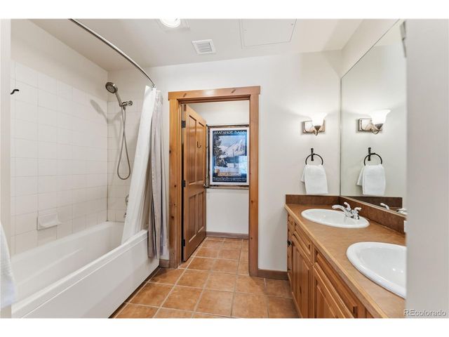 135 Dercum Dr 8615, Dillon, CO 80435