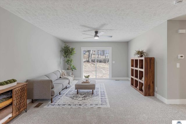 2513 N 71st Street, Omaha, NE 68104