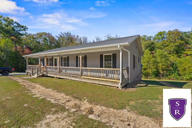 936 Adams Rd, Tracy City, TN 37387