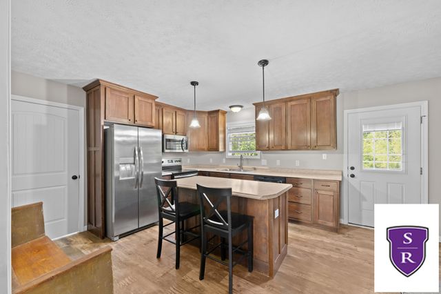 936 Adams Rd, Tracy City, TN 37387