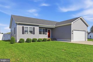 151 WALNUT ST, Felton, DE 19943