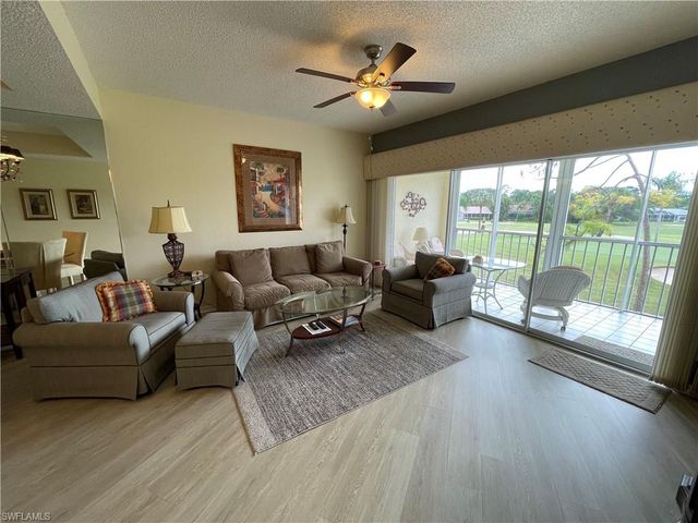 1070 Woodshire LN E204, Naples, FL 34105