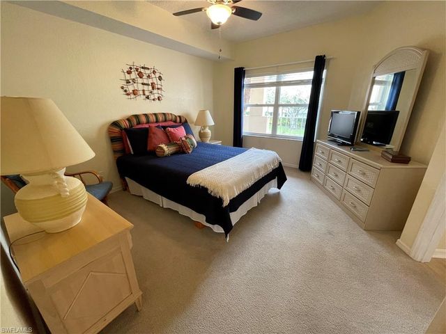 1070 Woodshire LN E204, Naples, FL 34105