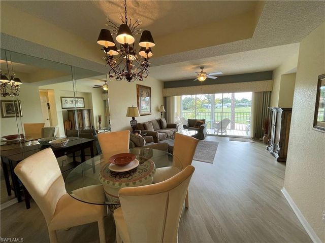 1070 Woodshire LN E204, Naples, FL 34105