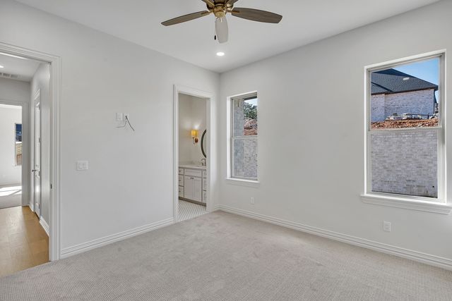 120 Ella Kate Dr, Longview, TX 75605