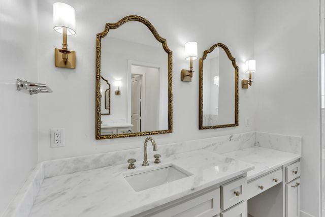 120 Ella Kate Dr, Longview, TX 75605