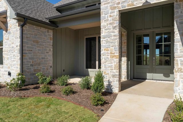 120 Ella Kate Dr, Longview, TX 75605