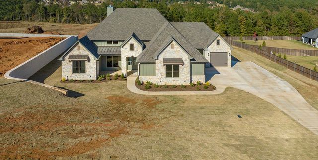 120 Ella Kate Dr, Longview, TX 75605