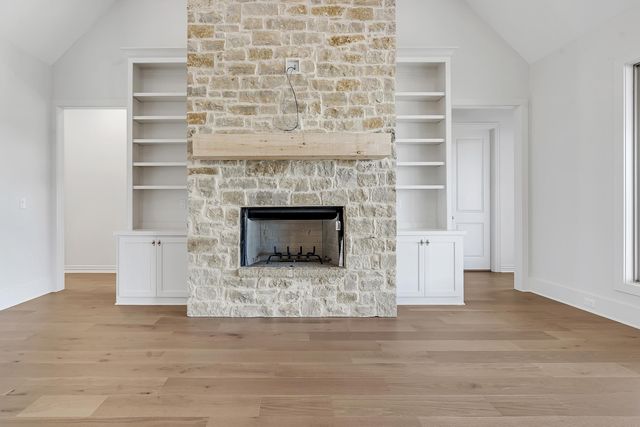 120 Ella Kate Dr, Longview, TX 75605