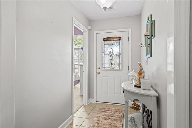 739 Running Creek Lane, Boiling Springs, SC 29316