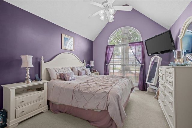739 Running Creek Lane, Boiling Springs, SC 29316